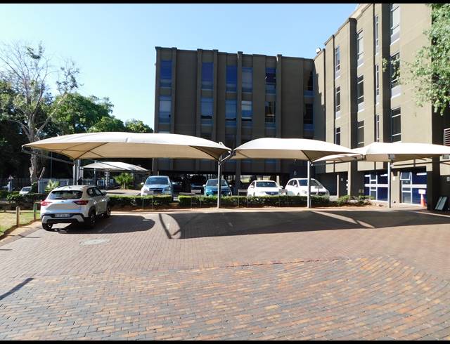 184M² OFFICE TO LET IN ROSEBANK